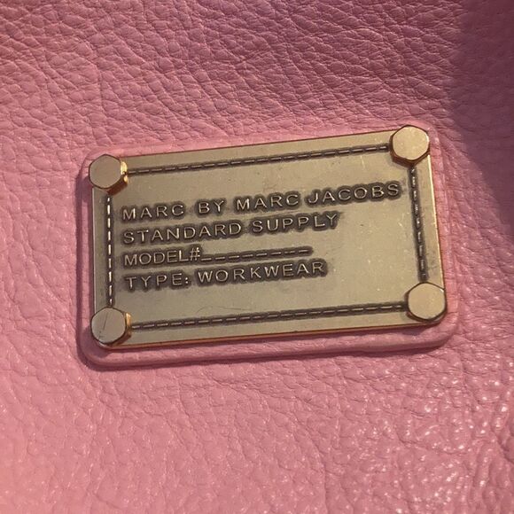 Marc by Marc Jacobs - Picture 2 of 12